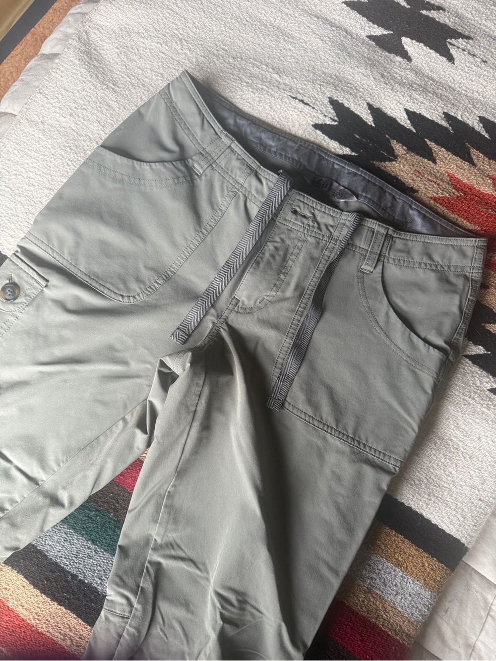 Women’s REI Olive Gray Hiking Pants with Drawstring
